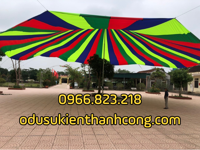 Dù che sân trường nhiều kích thuớc