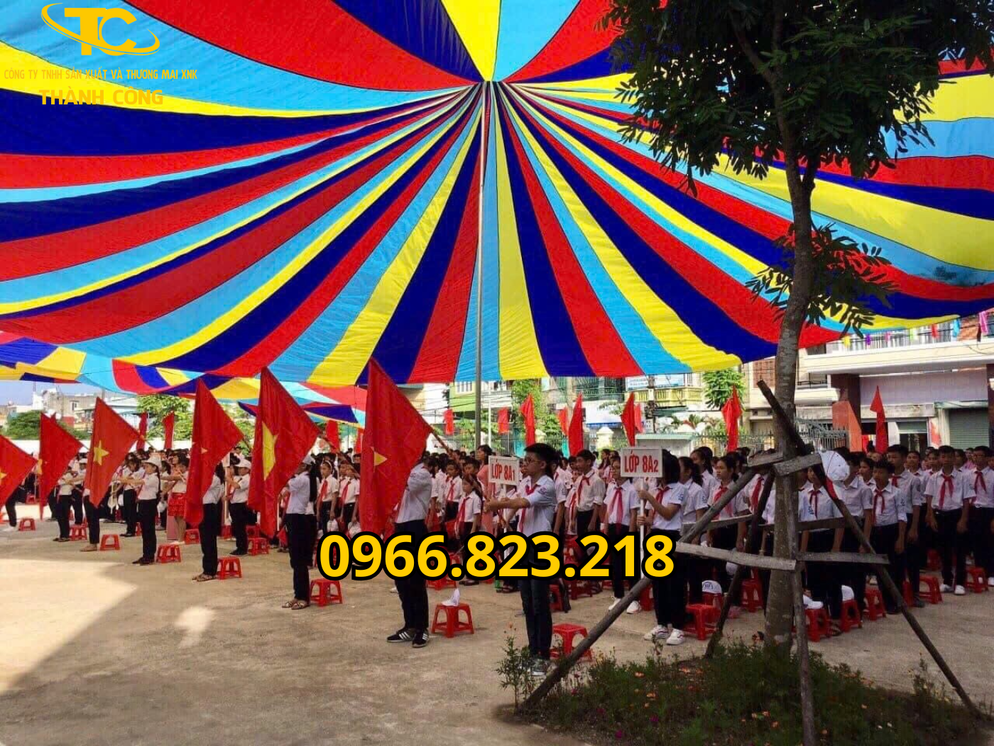 Thiết Kế Dù Che Sân Trường